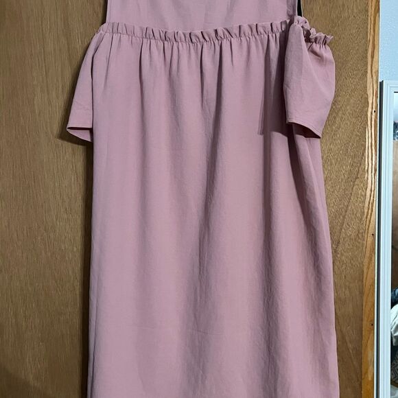Patrizia Luca Cold Shoulder Ruffle Dress Size Medium - Picture 9 of 13